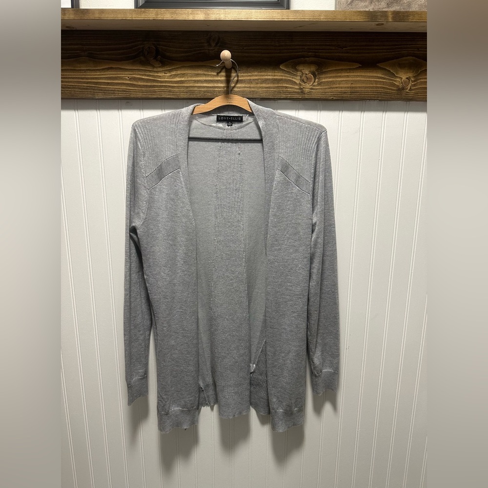 Love Ellie Gray Women's Open Front Ribbed Cardigan Sz M NWOT Lightweight Layer